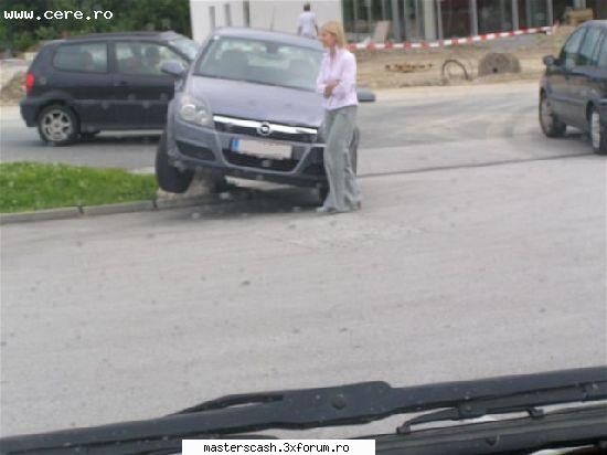 nu asa se parcheaza o poze funny